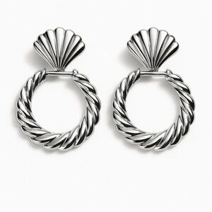 ⚜️❤️‍🔥 Elegant Silver Shell Design Earrings